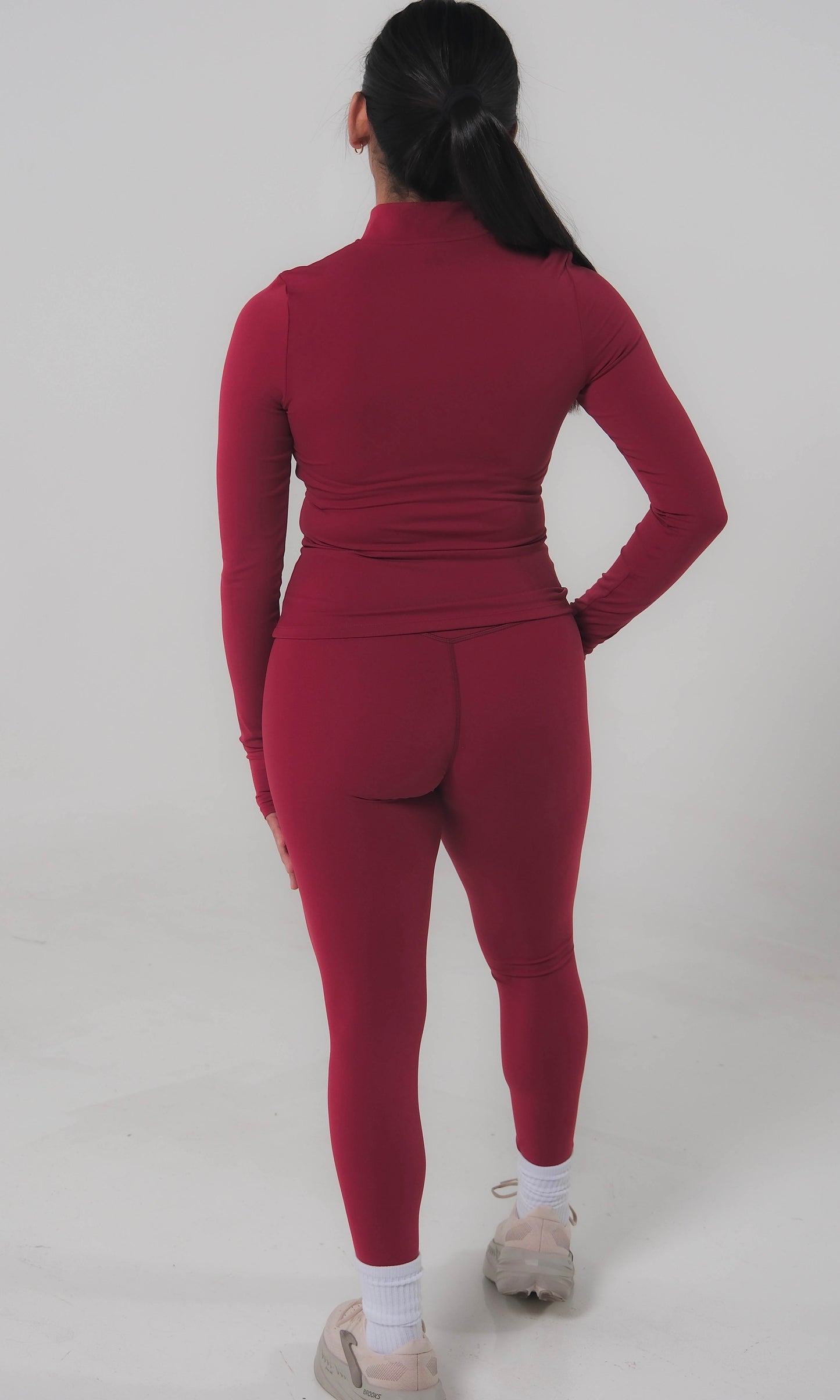 Maroon Motion Set
